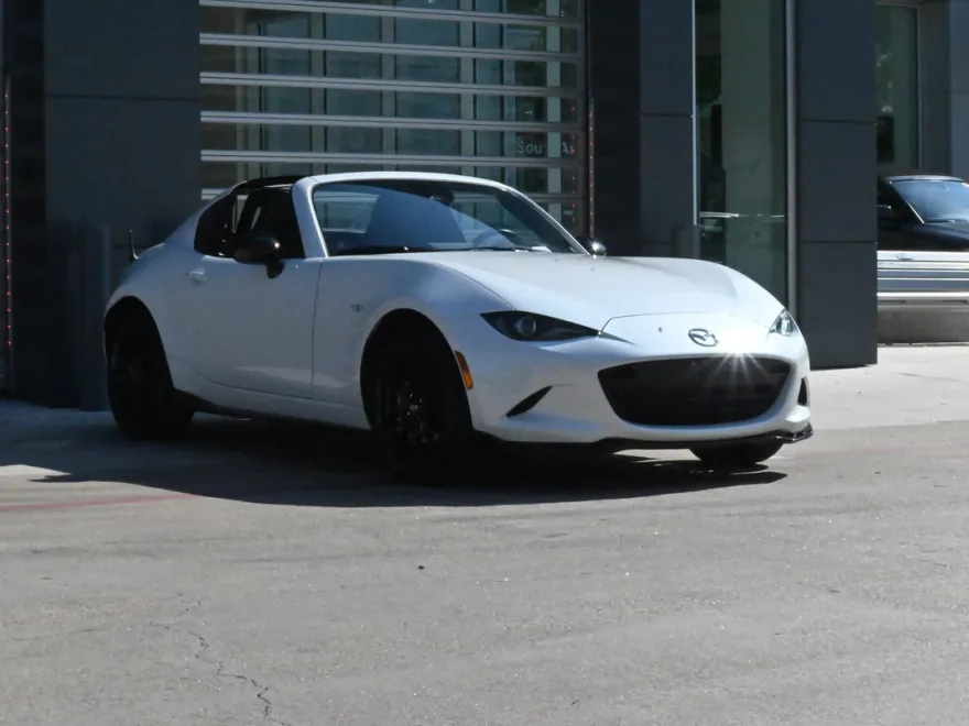 2024 Mazda MX-5 Miata Miata RF photo 1