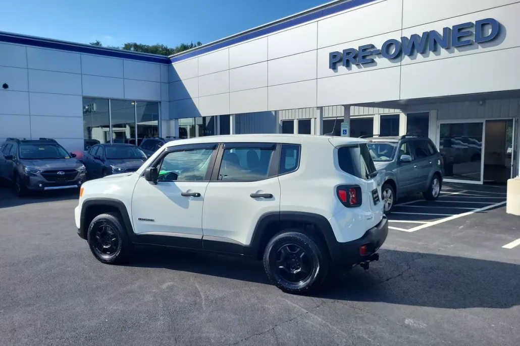 2021 Jeep Renegade Sport photo 1