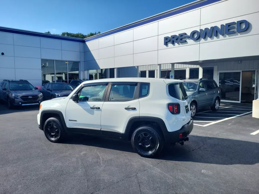 2021 Jeep Renegade Sport photo 1