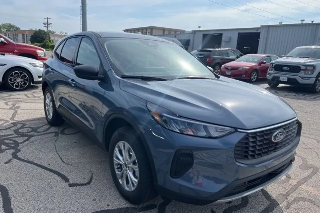 2025 Ford Escape Active photo 1