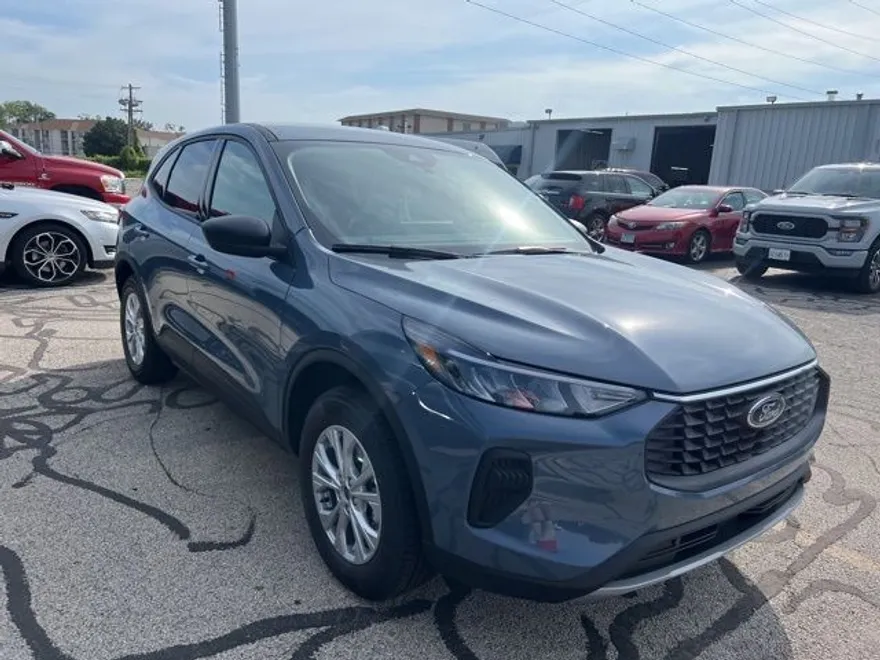 2025 Ford Escape Active photo 1