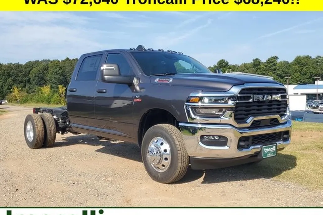 2026 Ram 3500 Tradesman photo 1