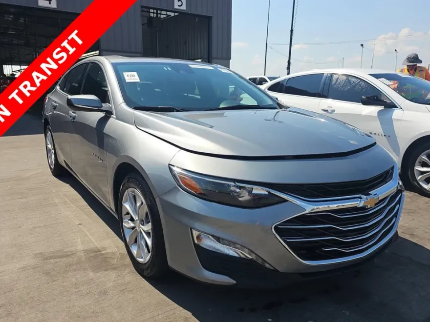 2024 Chevrolet Malibu 1LT photo 1