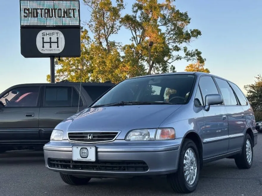 1998 Honda Odyssey EX photo 1