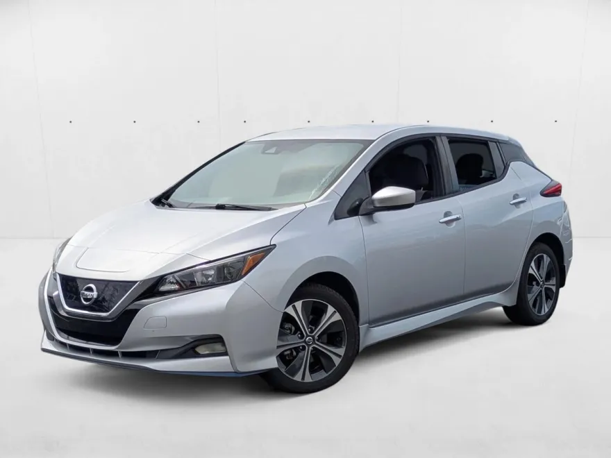 2020 Nissan Leaf SV Plus photo 1