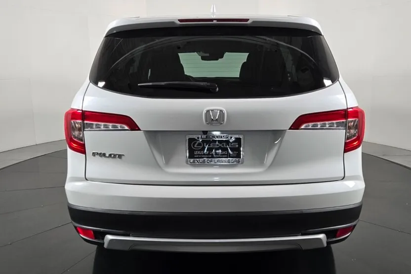 2020 Honda Pilot EX-L photo 1