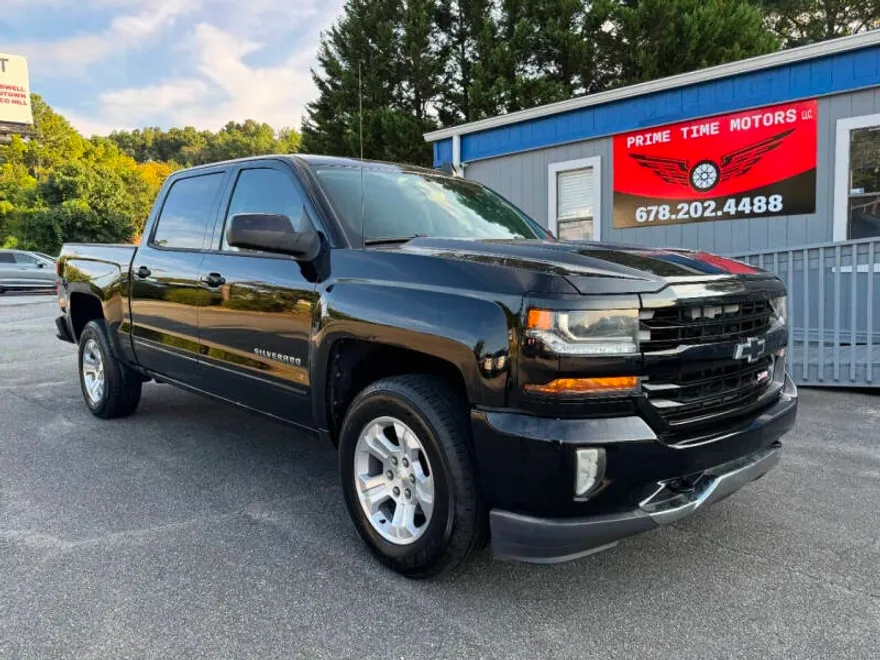 2017 Chevrolet Silverado 1500 LT Z71 photo 1