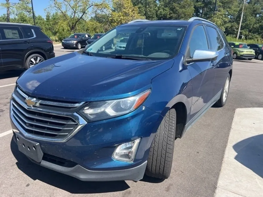 2019 Chevrolet Equinox Premier photo 1