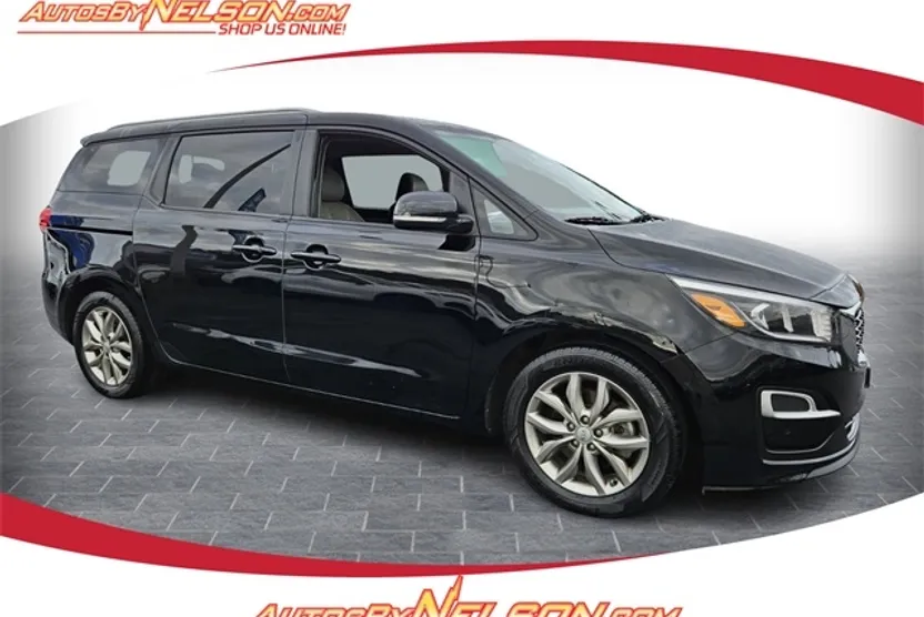2021 Kia Sedona EX photo 1