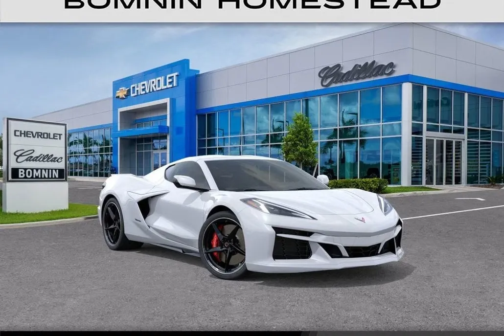 2025 Chevrolet Corvette E-Ray 1LZ photo 1