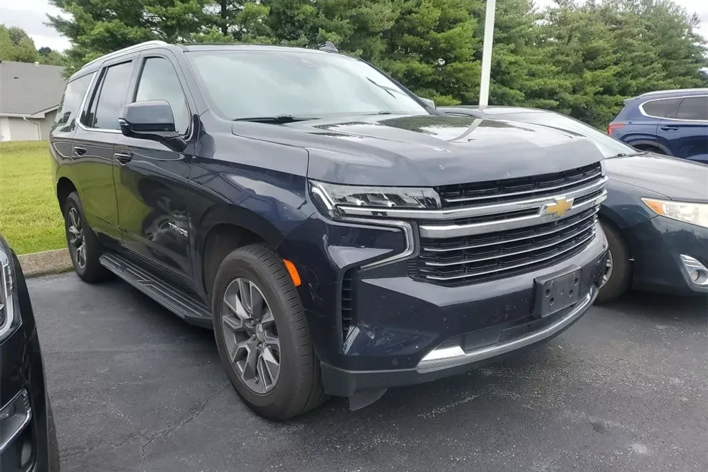 2023 Chevrolet Tahoe LT photo 1