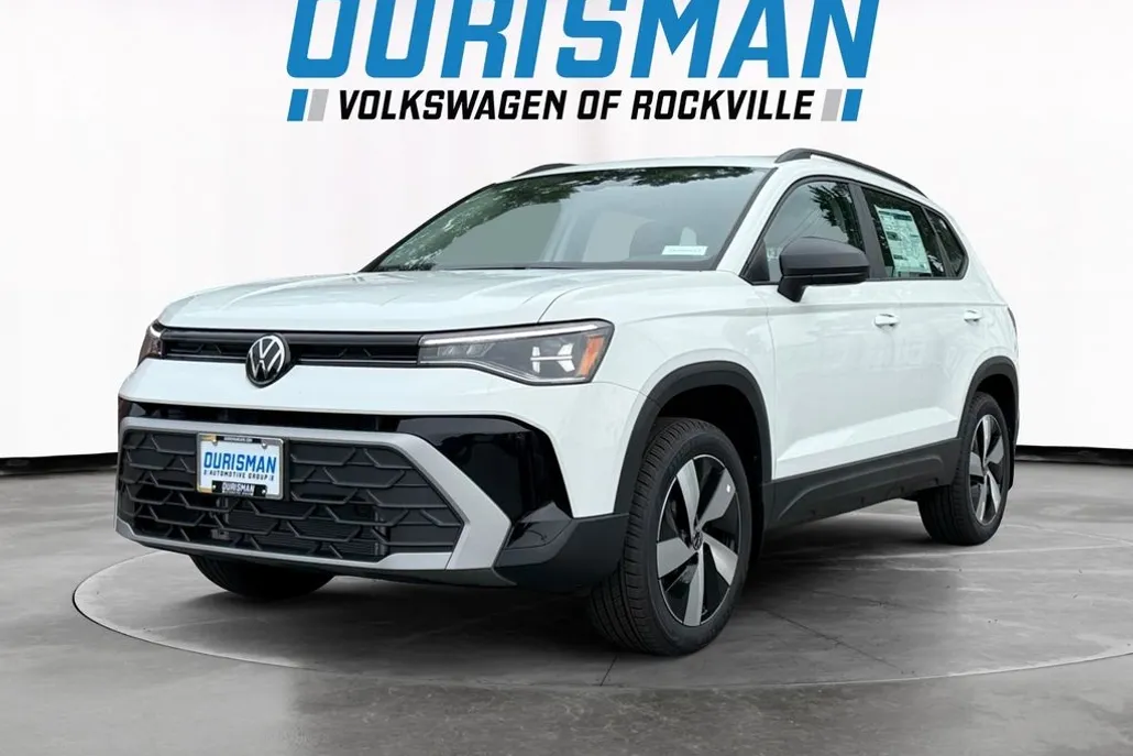 2025 Volkswagen Taos S photo 1