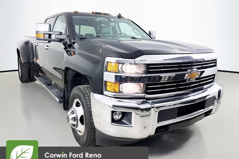 2015 Chevrolet Silverado 3500HD LTZ photo 1
