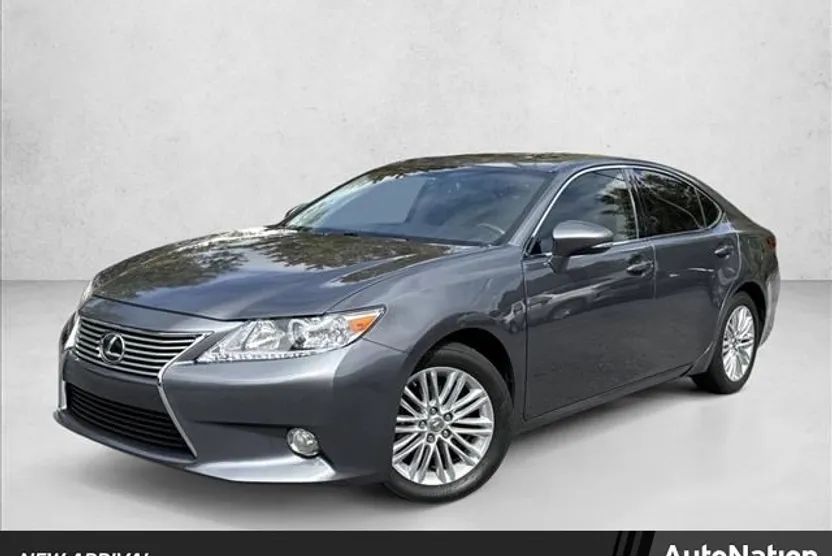 2013 Lexus ES 350 photo 1