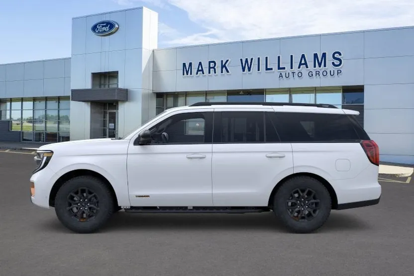 2025 Ford Expedition photo 1
