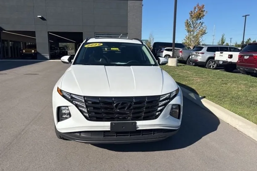 2022 Hyundai Tucson SEL photo 1