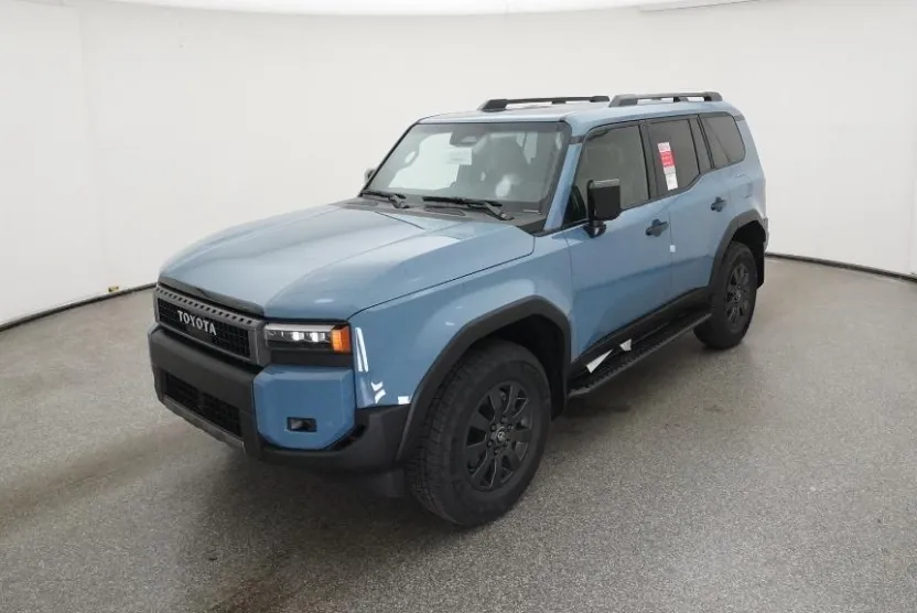 2025 Toyota Land Cruiser photo 1