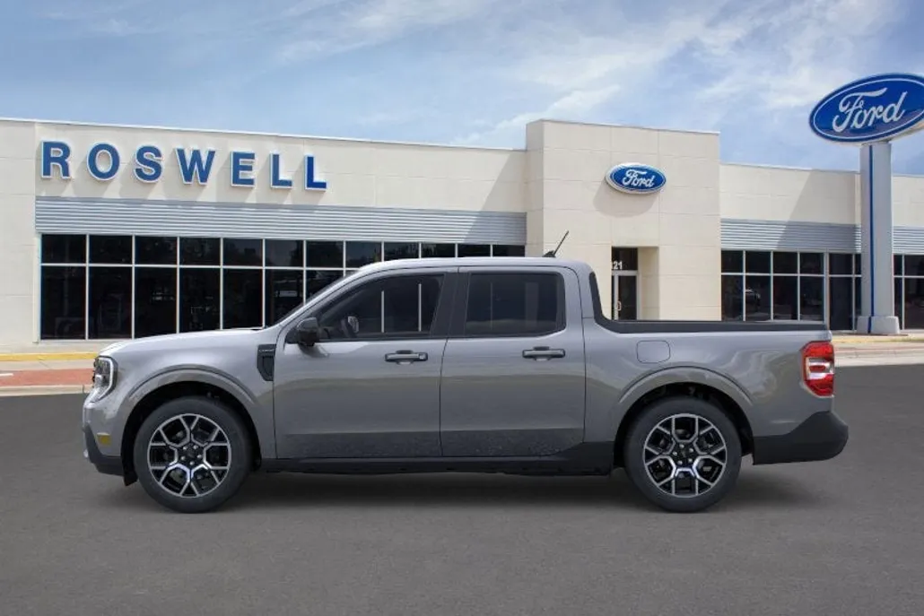 2025 Ford Maverick Lariat photo 1