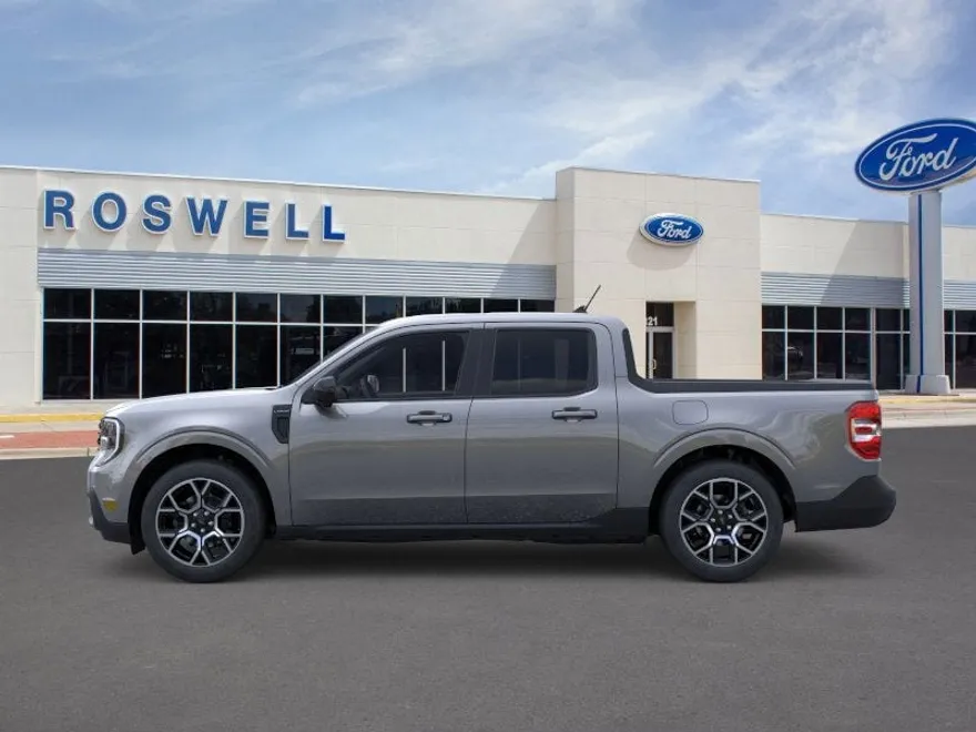 2025 Ford Maverick Lariat photo 1