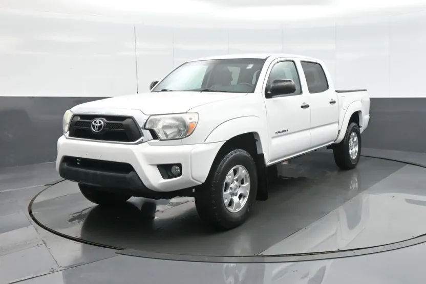 2014 Toyota Tacoma Base photo 1