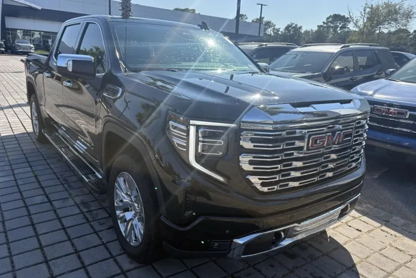 2023 Gmc Sierra 1500 Denali photo 1