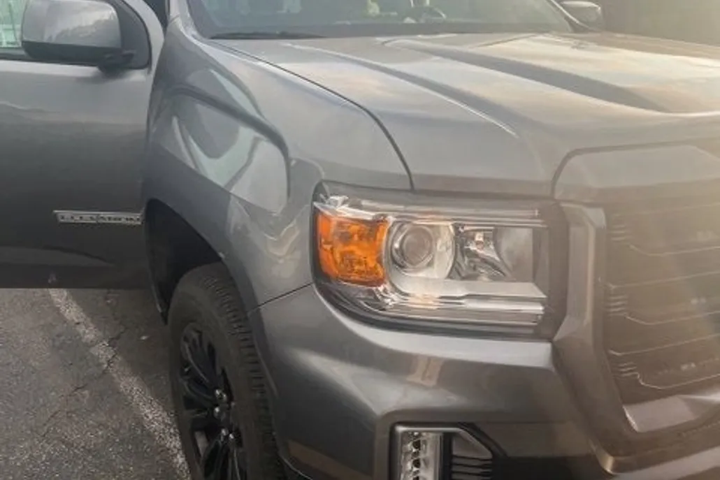 2022 Gmc Canyon Elevation photo 1