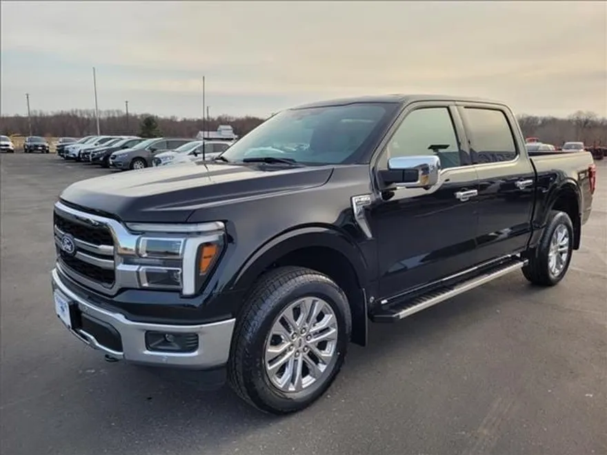 2025 Ford F-150 Lariat photo 1