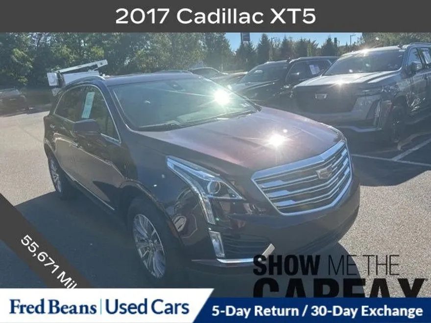 2017 Cadillac XT5 Luxury photo 1