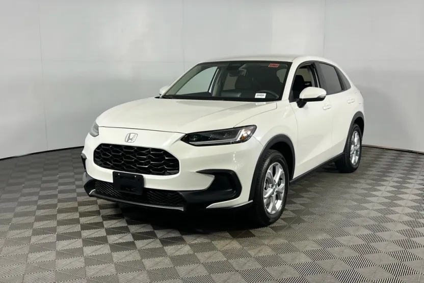 2025 Honda HR-V LX photo 1