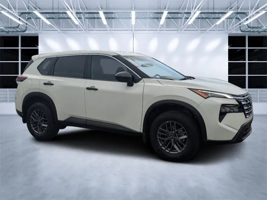 2025 Nissan Rogue S photo 1