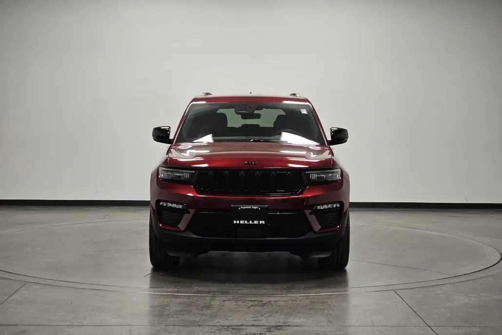 2025 Jeep Grand Cherokee Limited photo 1