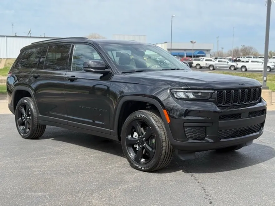 2025 Jeep Grand Cherokee Altitude X photo 1