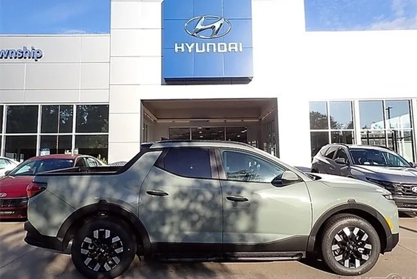 2026 Hyundai Santa Cruz SEL photo 1