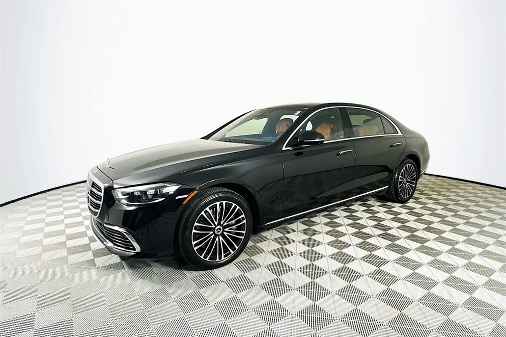 2024 Mercedes Benz S 580 4MATIC photo 1