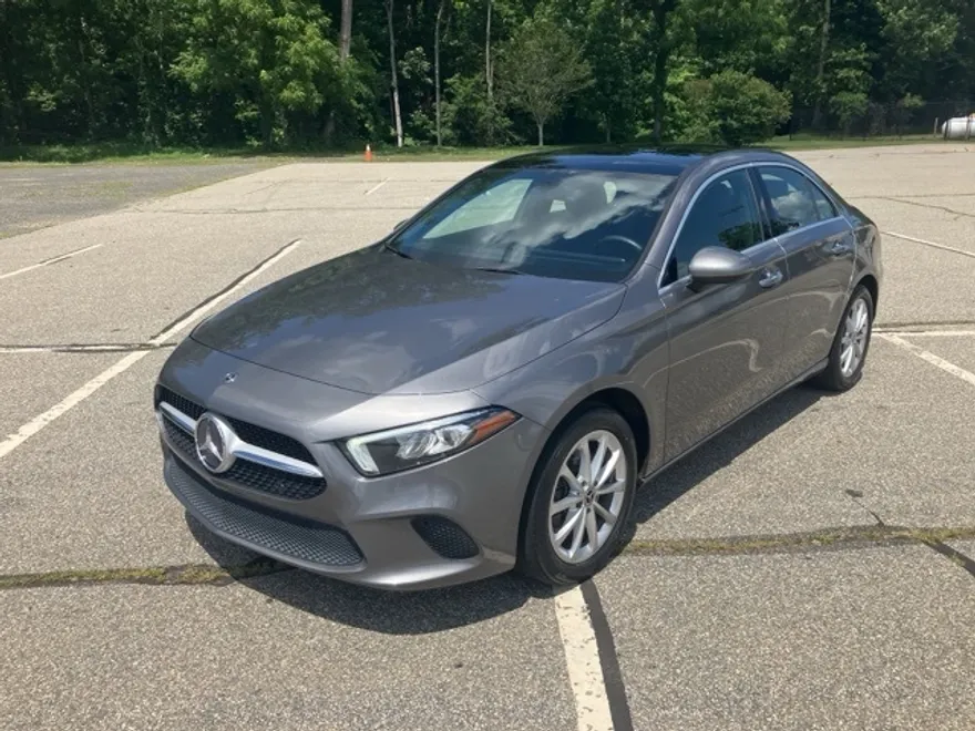 2019 Mercedes Benz A 220 photo 1