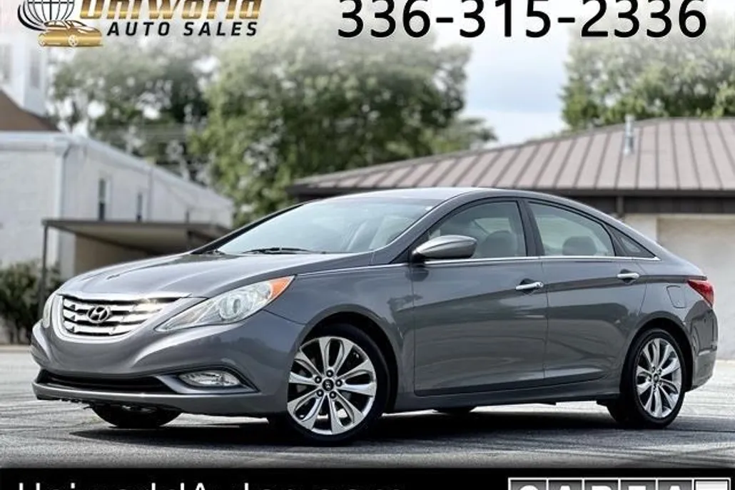 2013 Hyundai Sonata SE photo 1