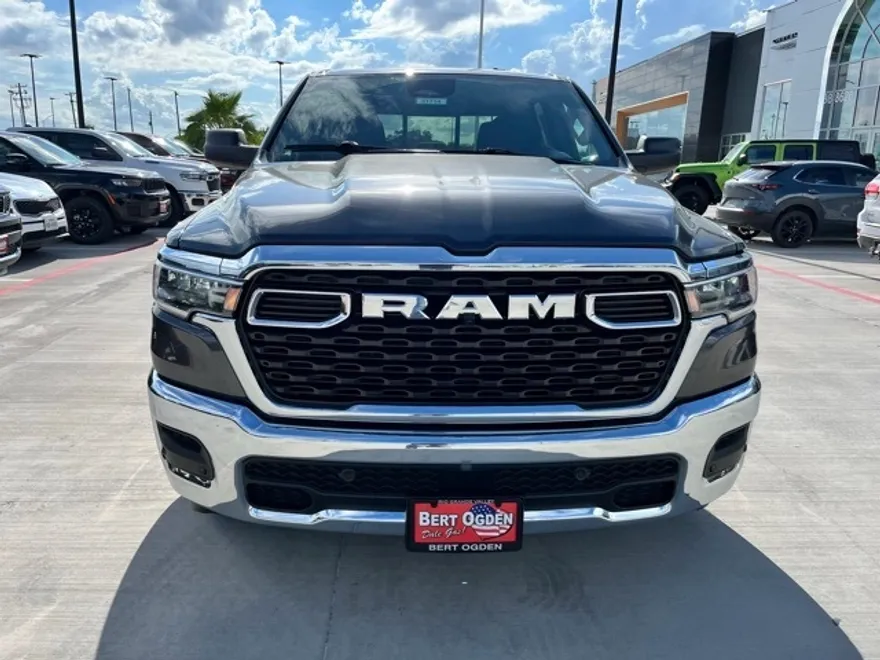 2025 Ram 1500 Tradesman photo 1