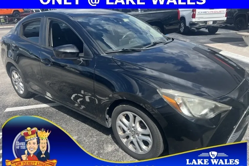 2018 Toyota Yaris iA Base photo 1