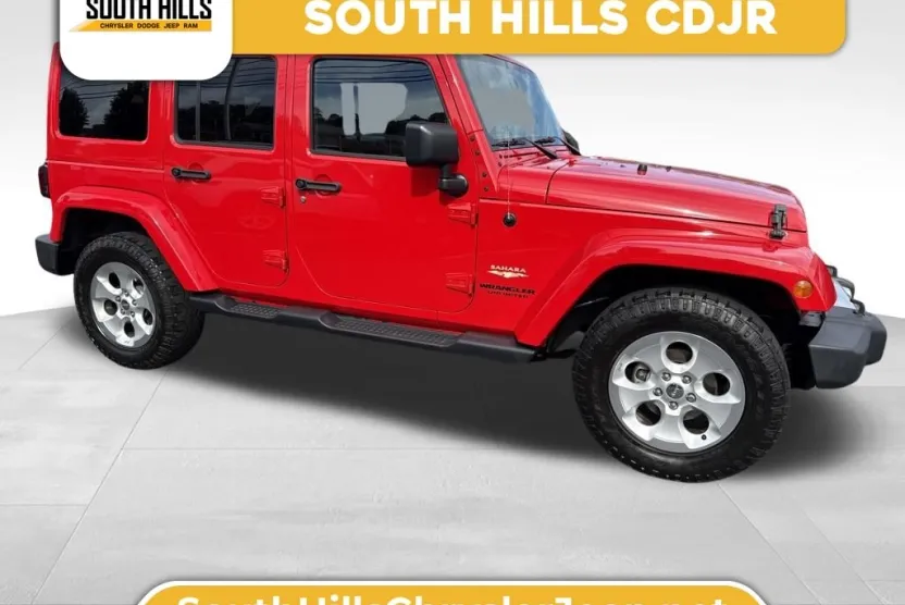 2015 Jeep Wrangler Unlimited Sahara photo 1