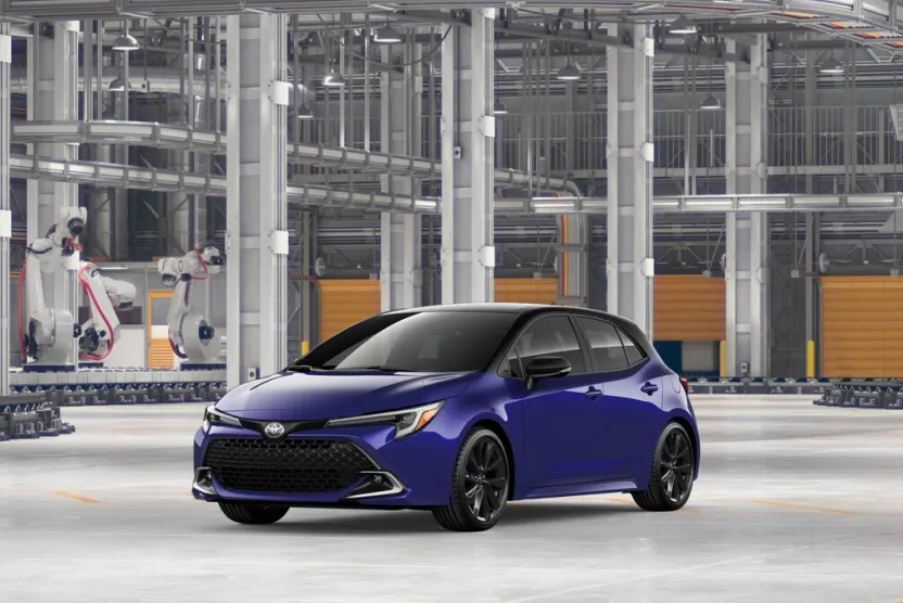 2026 Toyota Corolla XSE photo 1