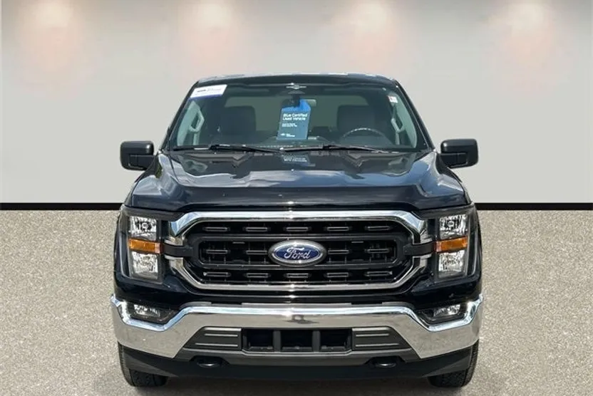 2023 Ford F-150 XLT photo 1