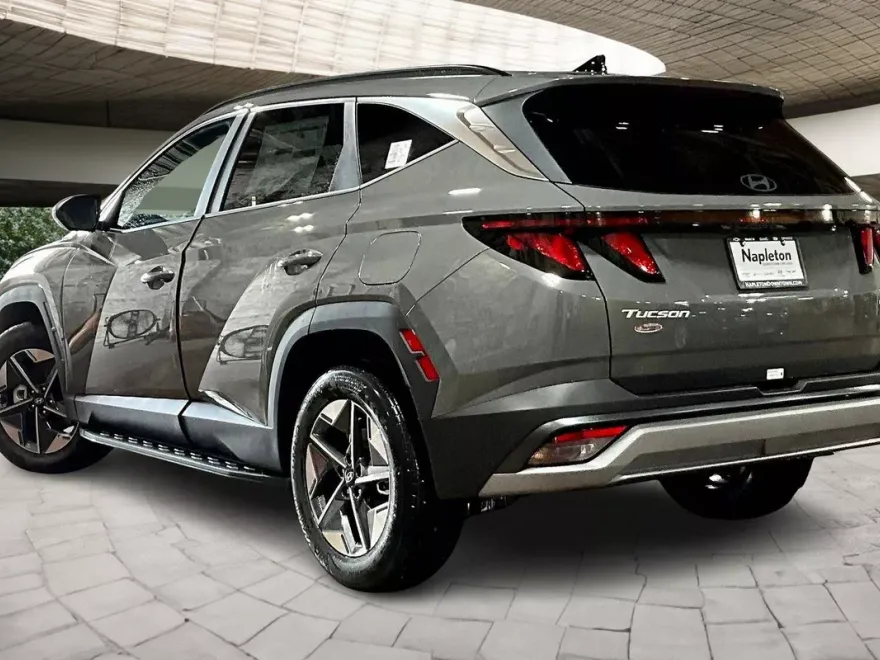 2026 Hyundai Tucson SEL photo 1
