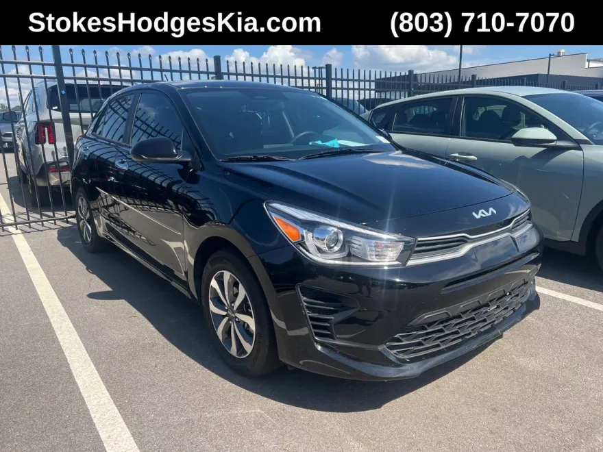2023 Kia Rio S photo 1