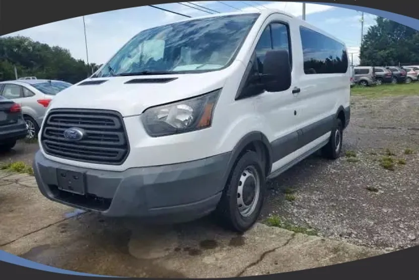 2016 Ford Transit XL Van photo 1