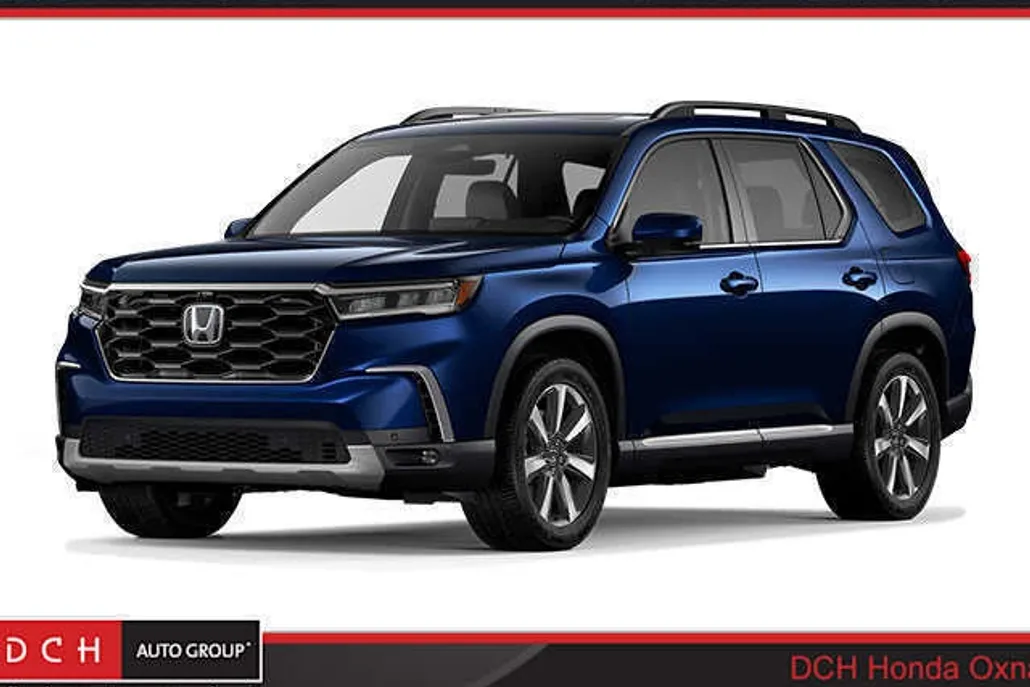 2025 Honda Pilot Touring photo 1