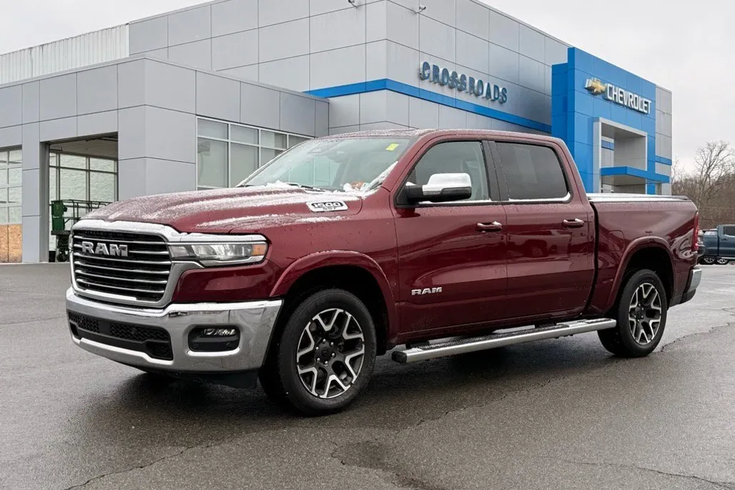 2025 Ram 1500 Laramie photo 1