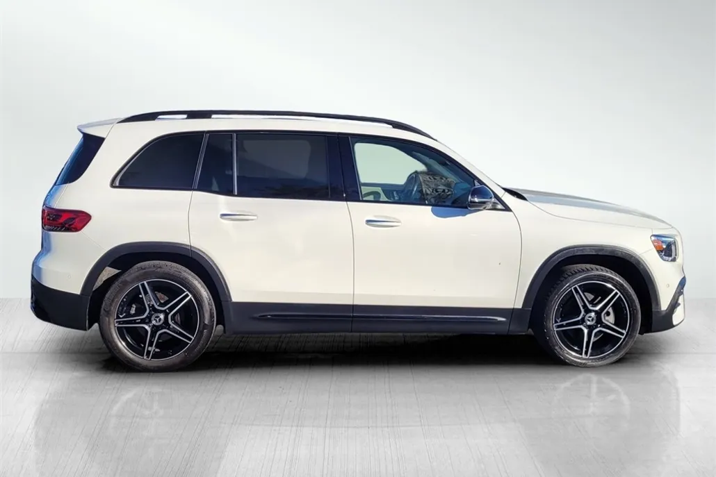2021 Mercedes Benz GLB 250 4MATIC photo 1