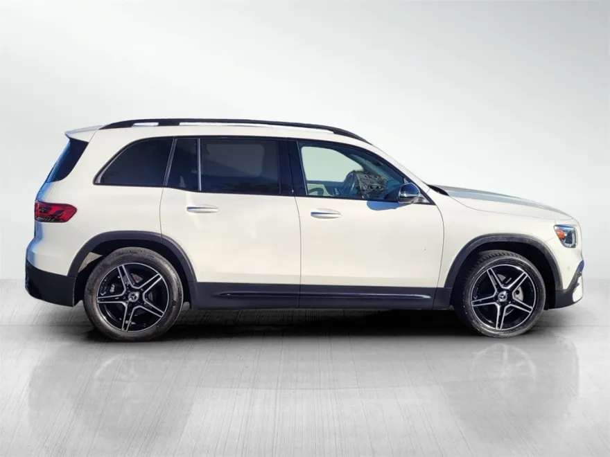 2021 Mercedes Benz GLB 250 4MATIC photo 1
