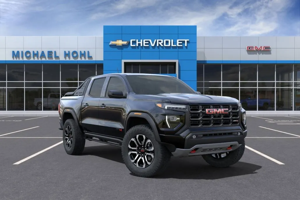 2025 Gmc Canyon AT4 photo 1
