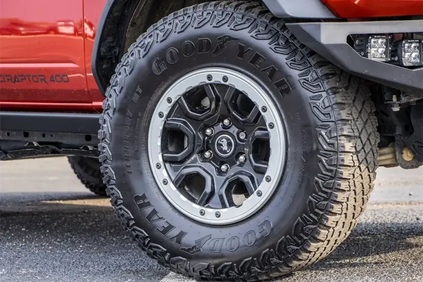 2023 Ford Bronco Badlands Raptor photo 1
